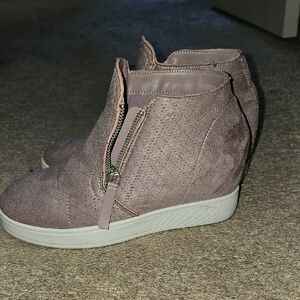Women's Pink Suede Ankle Boots